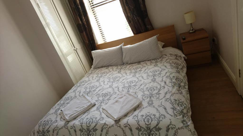 Cathedral View B&B Derry Extérieur photo